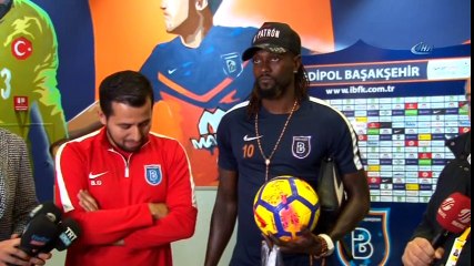 Adebayor: “Hat-trick Yaptığım İçin Mutlu ve Heyecanlıyım”