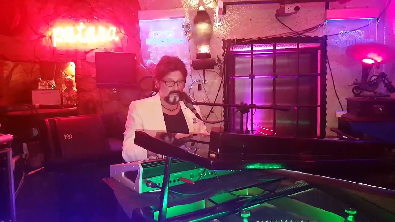 Yaşar YAĞMUR - Adamın Dibi