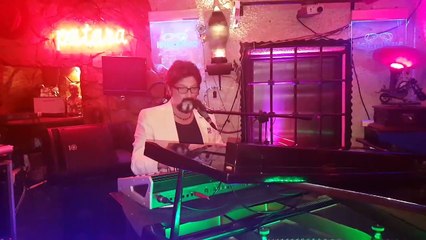 Yaşar YAĞMUR - Adamın Dibi