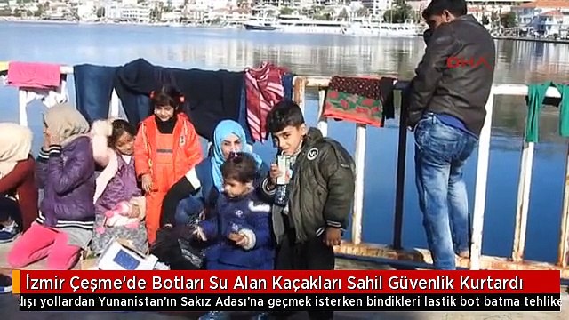 İzmir Çeşme'de Botları Su Alan Kaçakları Sahil Güvenlik Kurtardı