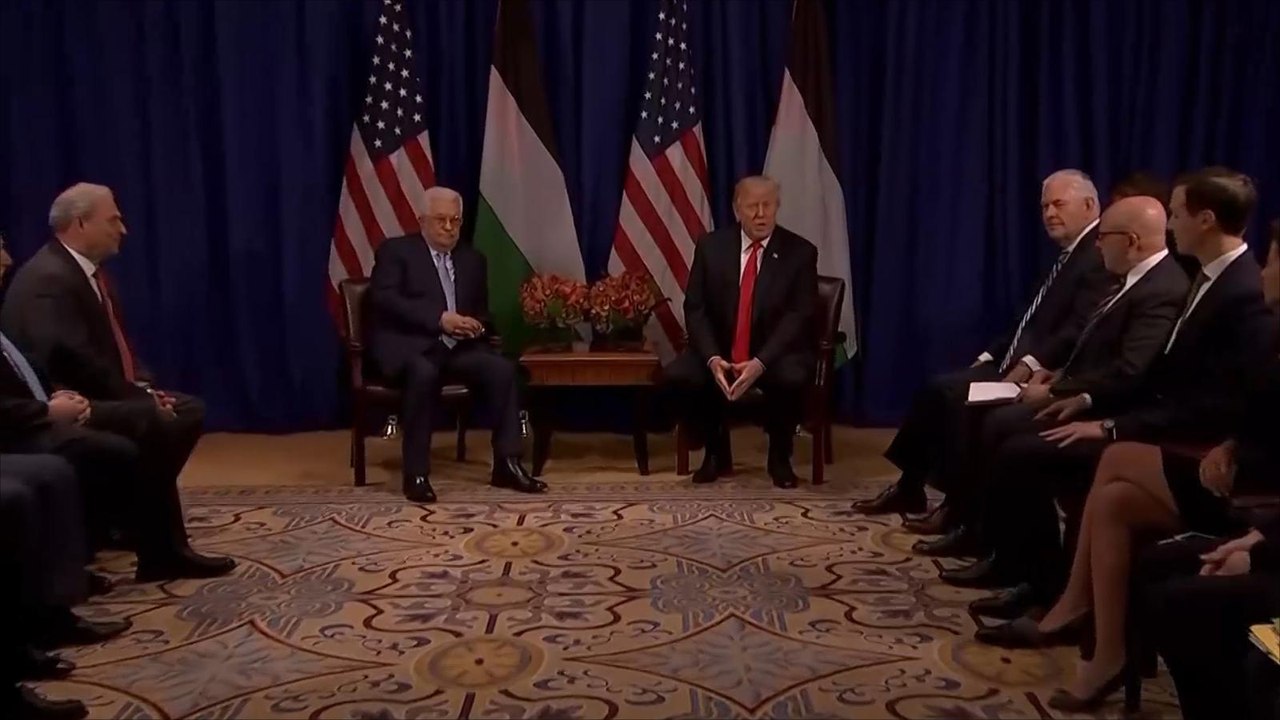 السلطة الفلسطينية تلوح بتعليق اتصالاتها مع واشنطن
