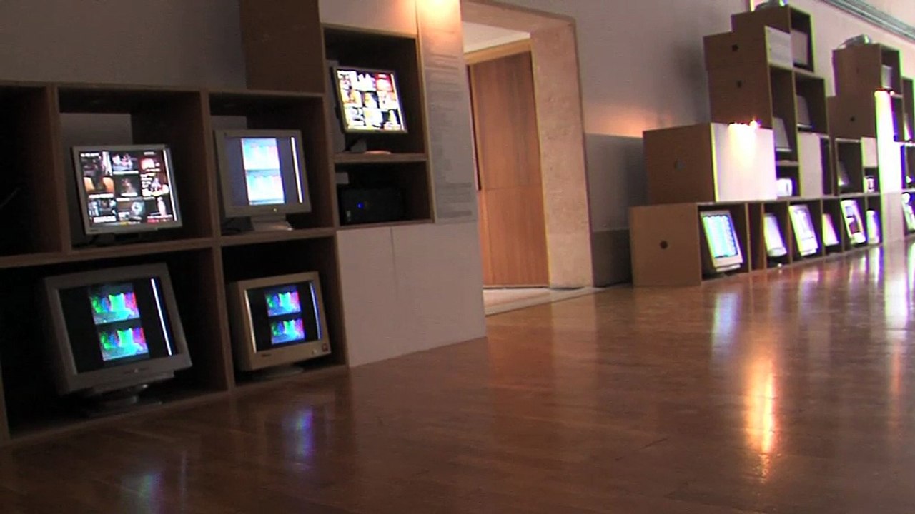 Avec impertinence, humour et ironie, les Netartistes detournent le web 2.0 !