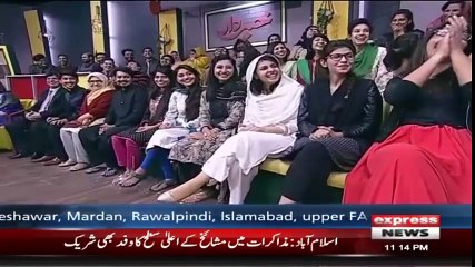 Khabardar Aftab Iqbal 18 November 2017 - PM Abbasi & Donald Trump - Express News