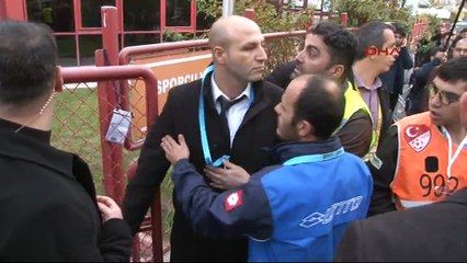 Bakan Mehmet Özhaseki'nin korumaları ile güvenlik görevlileri arasında kavga