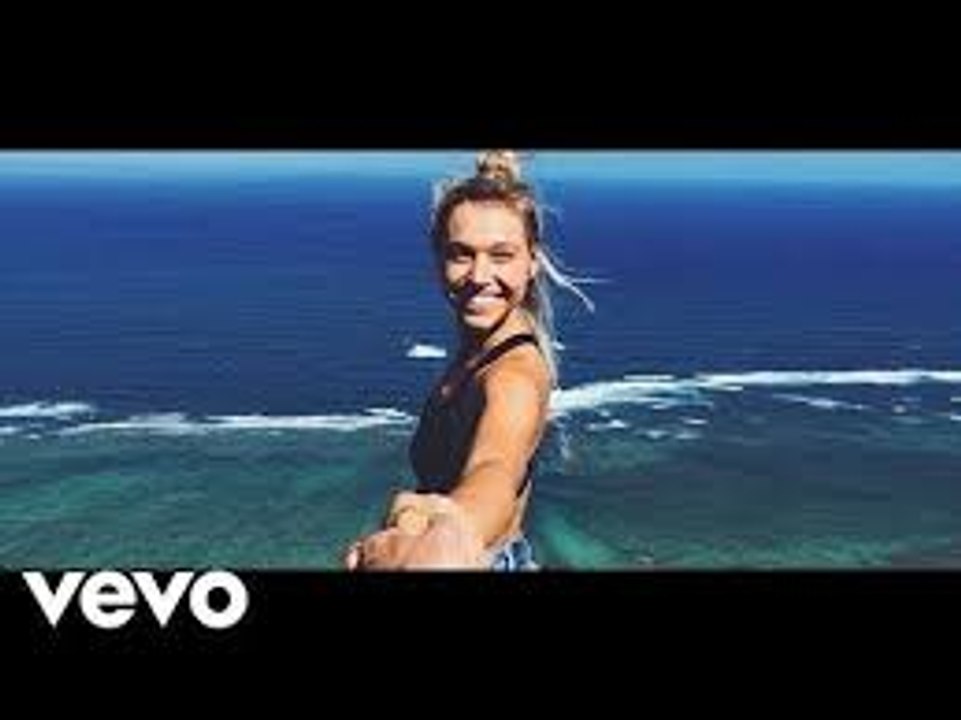 Justin Bieber ft. Sia & Ed Sheeran - Near