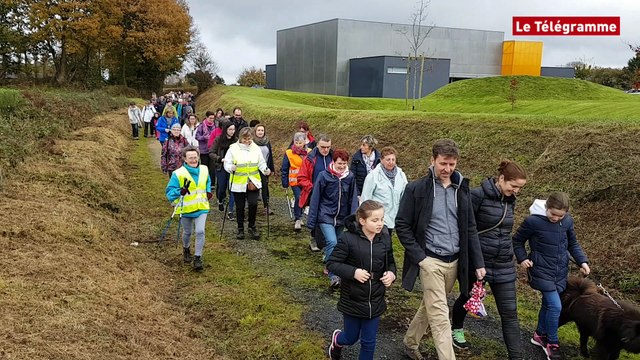 Violences faites aux femmes. 250 personnes à la marche solidaire à Saint-Agathon