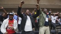 Mugabe, destituido como líder del partido gobernante en Zimbabue