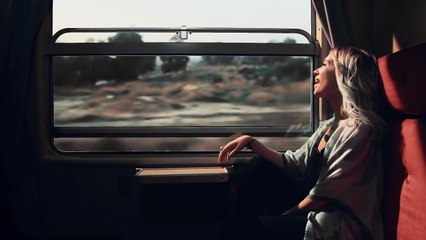 Harun Kolçak feat. Gülçin Ergül - Ağlat Beni