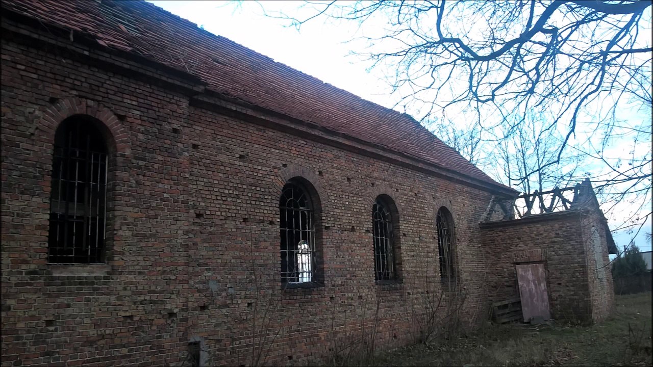 Abandoned church. - HD