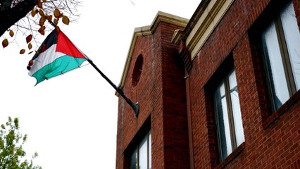 Palestinians to suspend US ties if PLO office closed