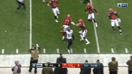 Matthew Dayes electrifies out of the gate with a 53-yard kickoff return