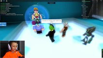 I am Bearly Sniper / Roblox Runners vs Snipers