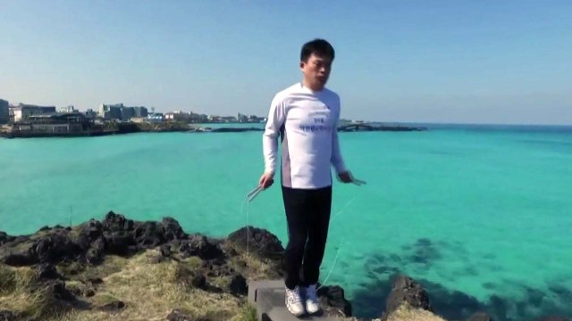 [좋은뉴스] '줄넘기 전도사'의 행복한 기부 / YTN