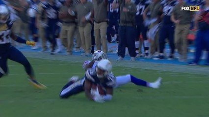 Nathan Peterman throws his 4th INT of the first half
