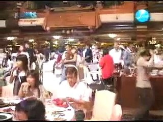 Hot Se-xy Dewi Persik Dangdutan Live New Year 2008