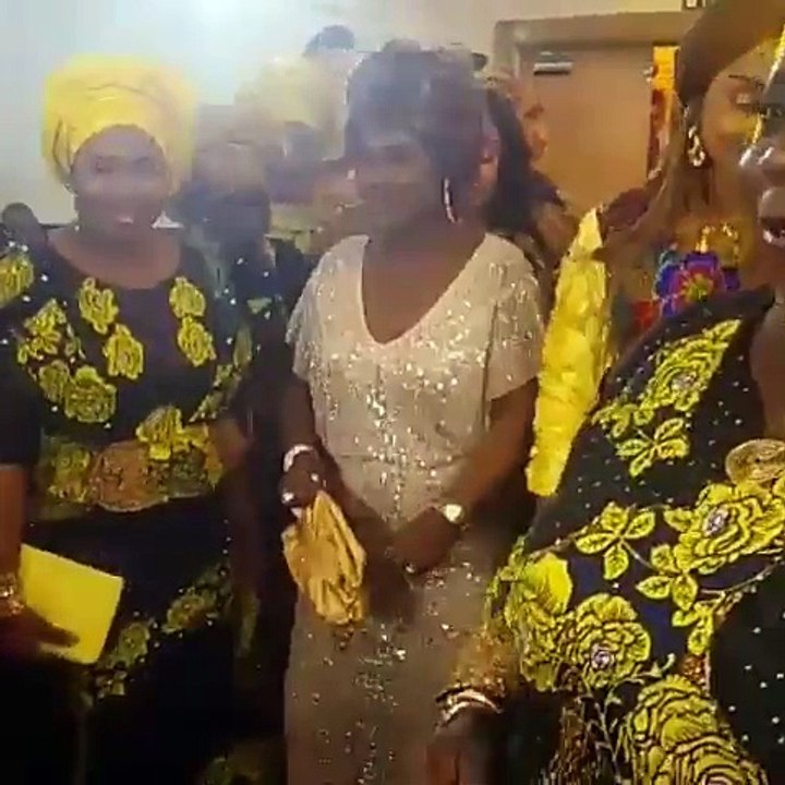 Mummy Rainbow On dance floor