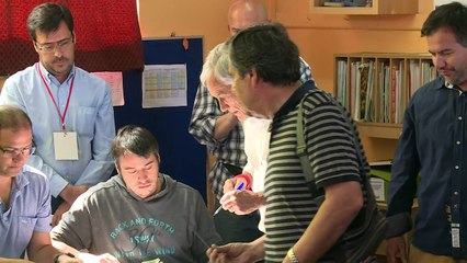 Piñera lidera primera vuelta en Chile pero habrá balotaje