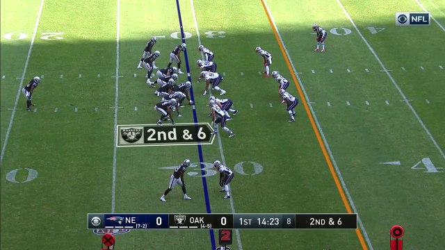 Mexico crowd goes crazy for Oakland Raiders running back Marshawn Lynch