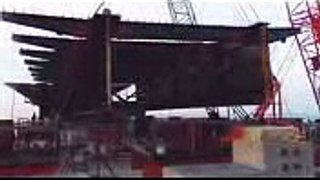 Крымский мост.Подьем готовой части пролёта весом 45 тонн. Часть-1.