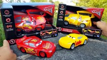 Disney Cars 3 Toys Lightning McQueen and Cruz Ramirez #CARS CRASH!!! Unboxing #aboutcars toy play-ST1qwFUrPL0