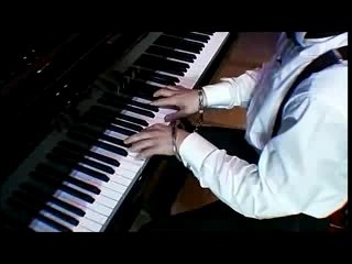 Bach avec des menottes !