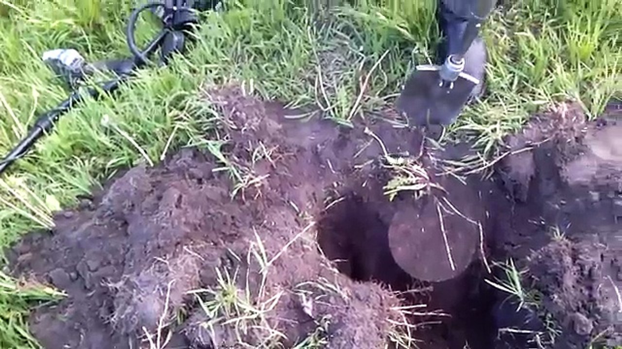 #КЛАД! СЕНСАЦИОННОЕ ЗОЛОТО КОРОЛЯ! В ПОИСКАХ КЛАДА И ЗОЛОТА ОТ ВИКЛИНГА!