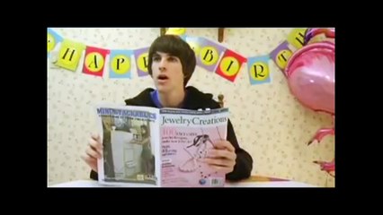 YouTube Poop: Smosh Is A Dinosaur