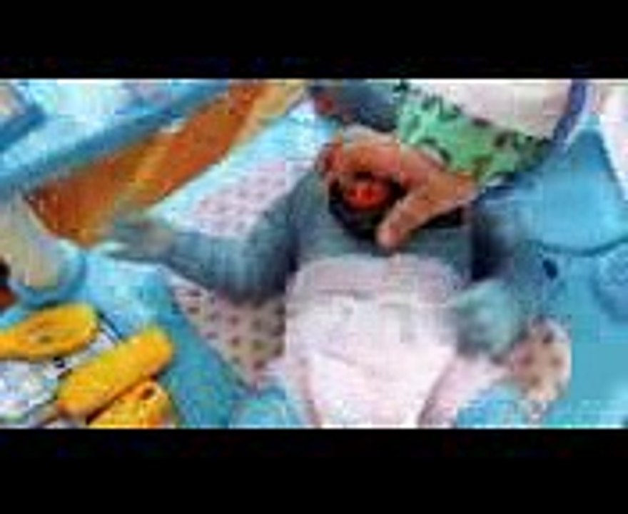 Baby Doll Avatar Сrying! Roma Playing Doctor & Baby Songs Kids Video by Learn Colors With