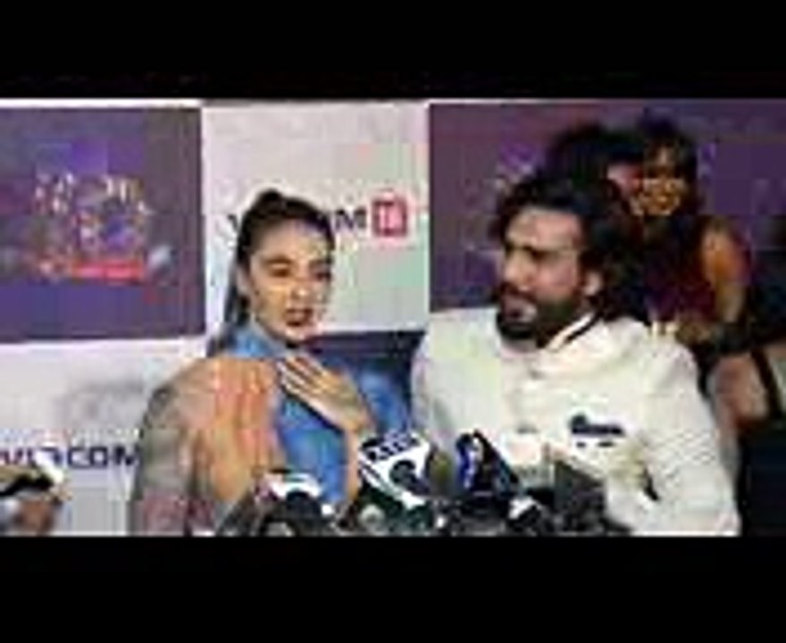 Manveer Gujjar - Hina Khan Is Very Strong  Bigg Boss 11