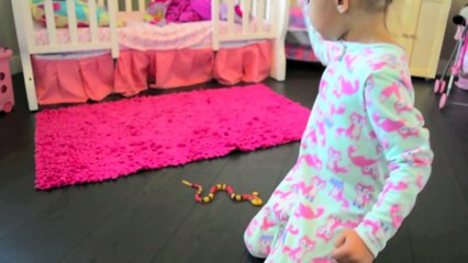 Funny baby swallows a SNAKE compailation!!-37wXLy-1ADs