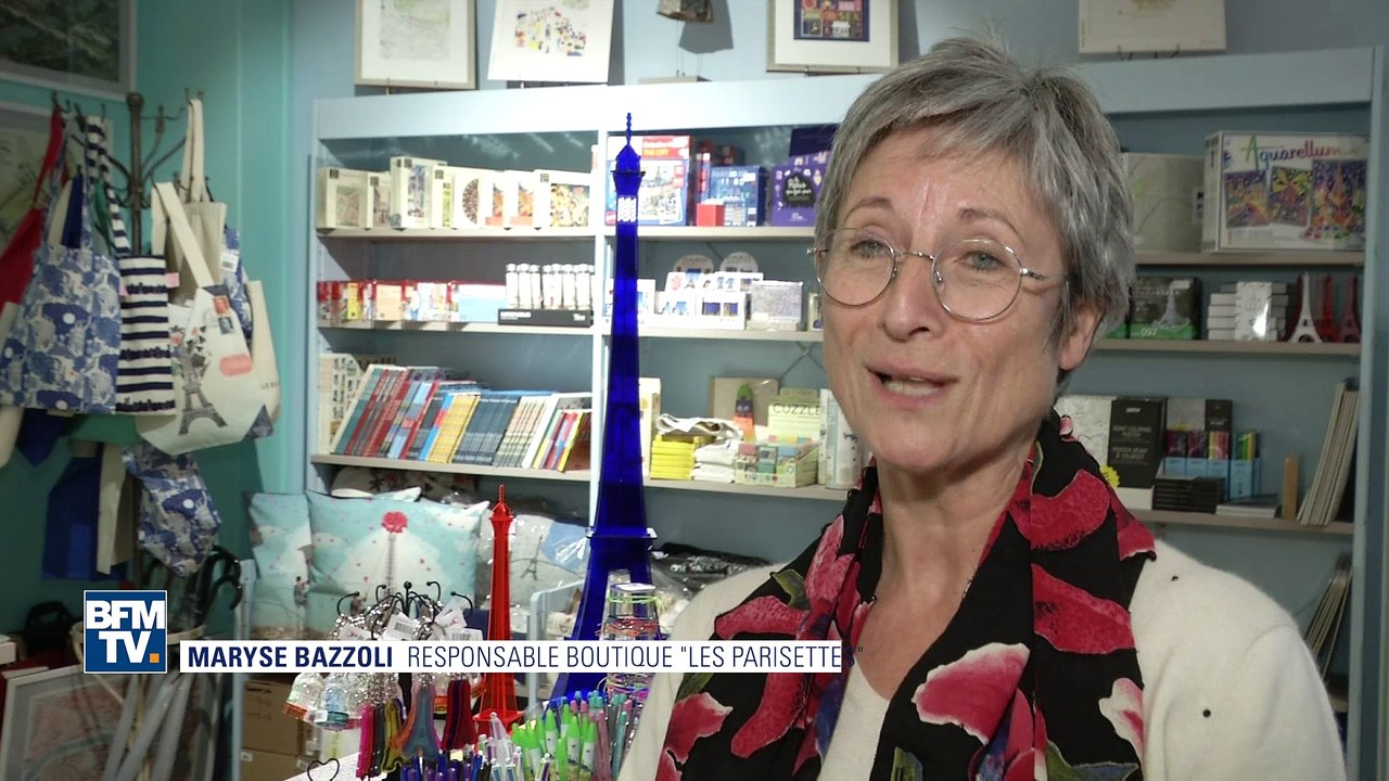 La boule à neige Macron, le tout dernier carton des magasins de souvenirs