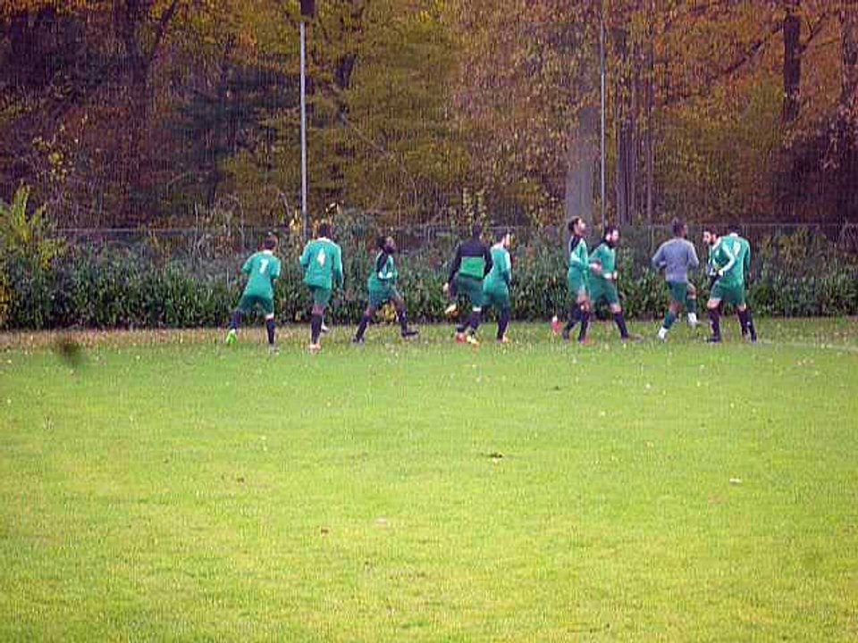 Seniors B, dimanche 19 novembre 2017 : championnat, victoire 4-1 à Noisiel. Buteurs Kamel, Max Roy, Tony Dubois et MARIANO