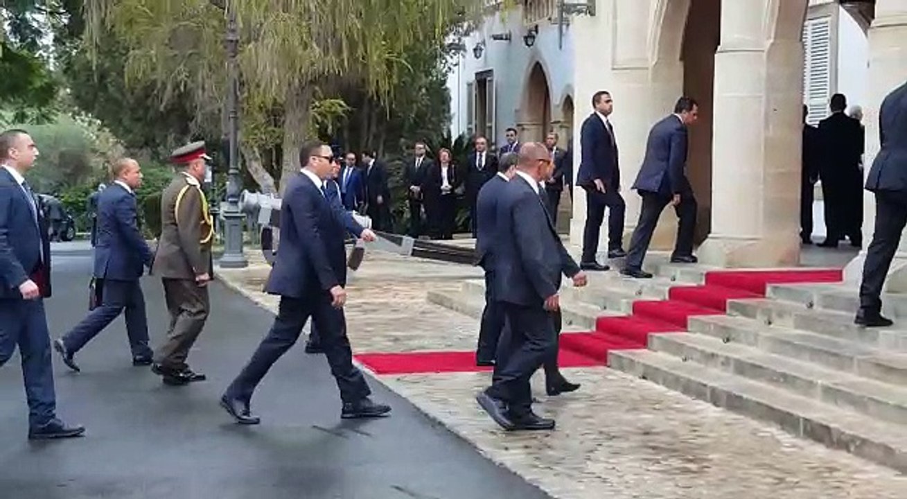 مراسم استقبال الرئيس عبد الفتاح السيسي في قصر الرئاسة القبرصي (1)