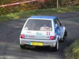 Johan et sa 205 GTI rallye