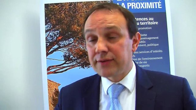 Le maire de Salon-de-Provence, Nicolas Isnard nous parle de l'investiture de Sandra Dalbin (LR)