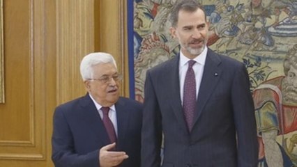 Mahmud Abás abre su visita a España con un encuentro con Felipe VI