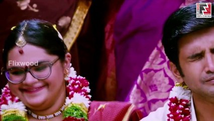 கவர்ச்சி போட்டோவை வெளியிட்ட காமெடி நடிகை | Viral Video | Flixwood