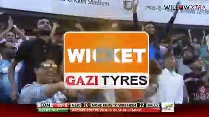 Mohammad Amir outstanding two wickets in one over