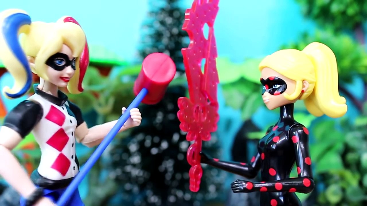 Ladybug tem dor de Barriga por causa da Porção Mágica! Miraculous Ladybug Parte 35