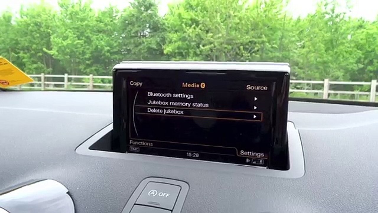 2016 Audi A1 Sportback 1.4 TFSI 125 S line Start-Up and Full Vehicle Tour