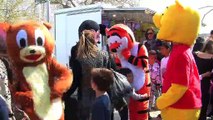 Le défilé des mascottes à la fête foraine de Martigues