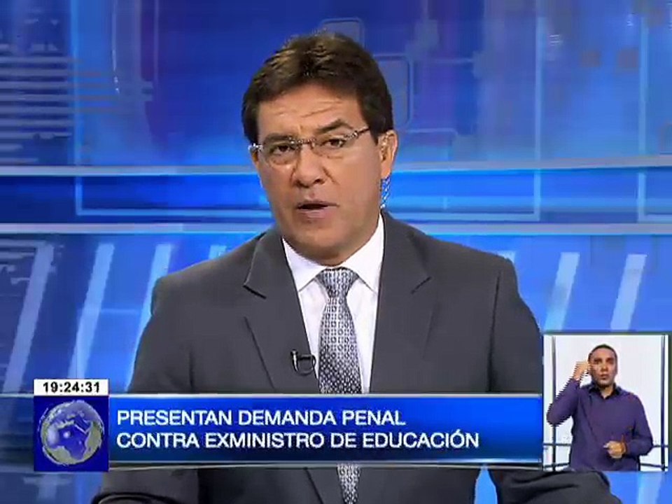 Presentan demanda penal contra ex ministro de educación