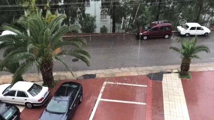 Sağanak ve Dolu Hayatı Olumsuz Etkiledi