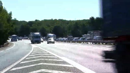 Les images de l'embouteillage filmées il y a quelques instants par Fred Munos.