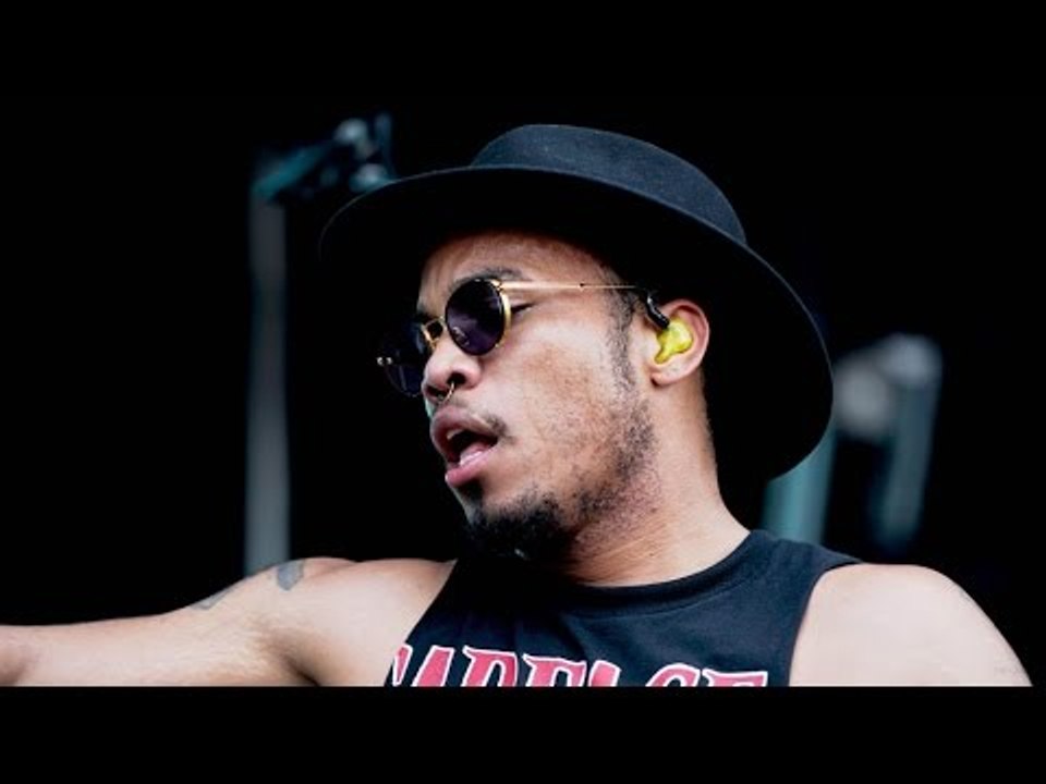 Anderson .Paak & The Free Nationals "Am I Wrong"