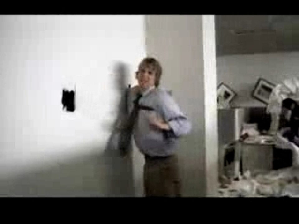 Pub - biere - bud light - les bieres sont cachés