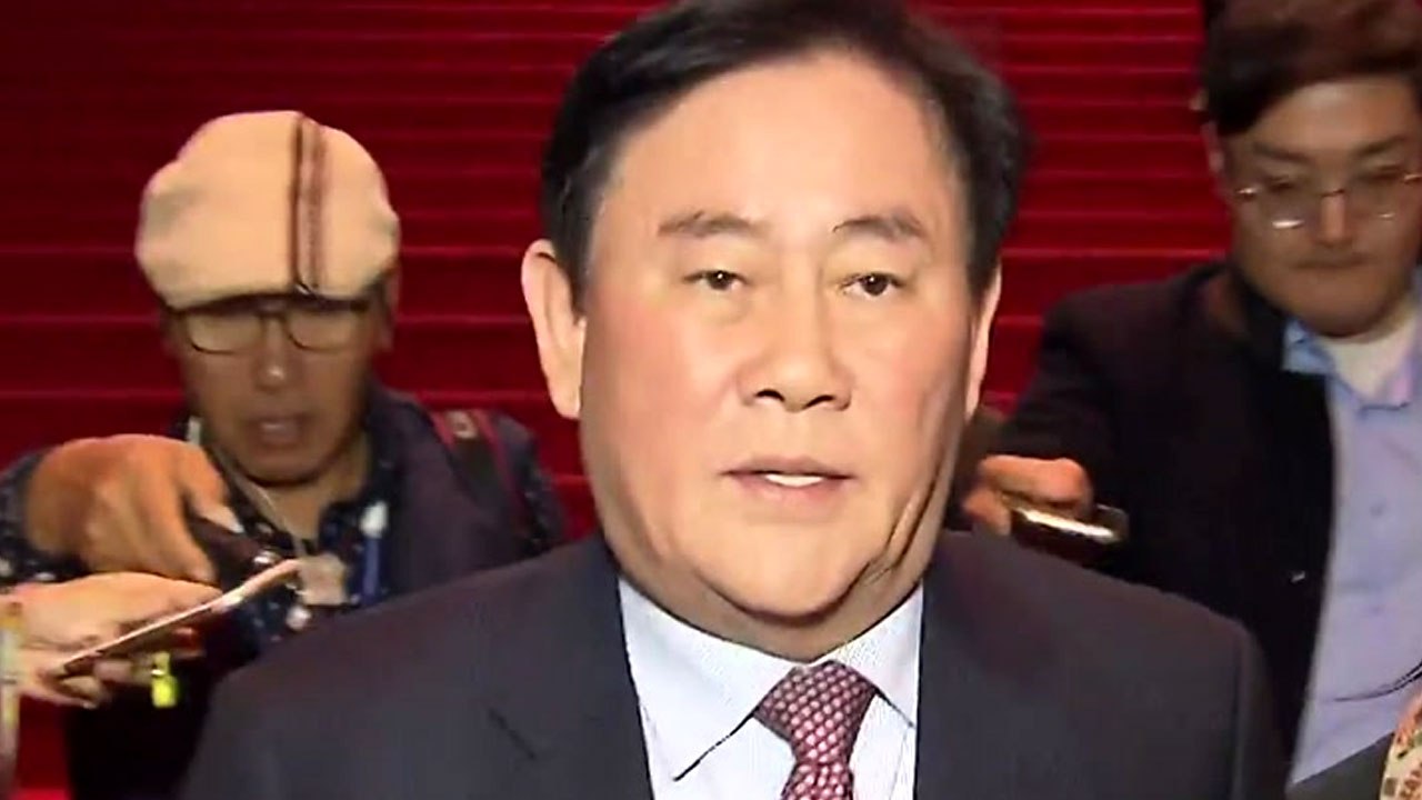 '국정원 특활비' 사정 한파...최경환도 압수수색 / YTN