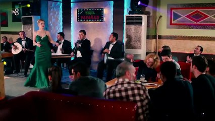 Kaçak Gelinler 26 Bölüm - Kaçak Gelinler Pavyonda!