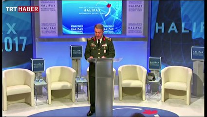 Halifax Güvenlik Forumunda fotoğraf skandalı