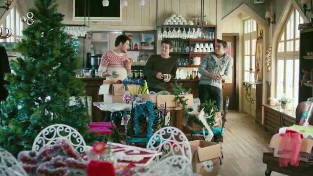 Kaçak Gelinler 27 Bölüm - Kaçak Gelinlerde yılbaşı ruhu!